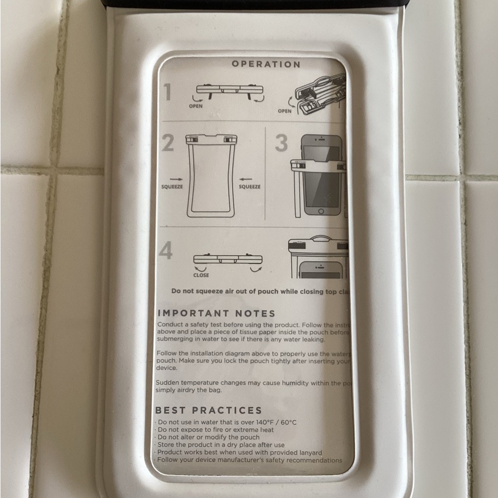 Case Mate Waterproof Floating Phone Pouch Touchscreen Compatible - Picture 4 of 7